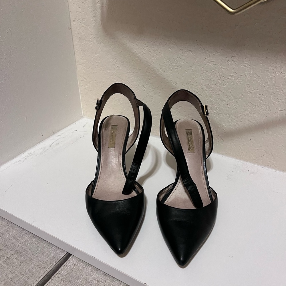 Louise et Cie black pumps